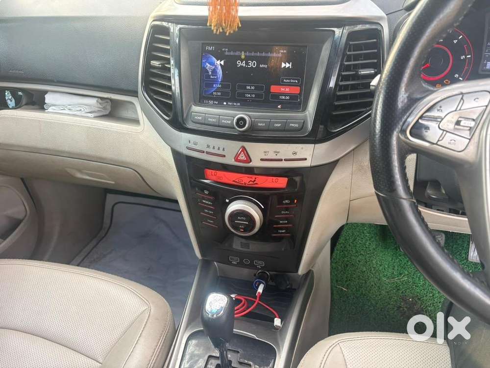 Mahindra Xuv300 2021 Diesel Well Maintained