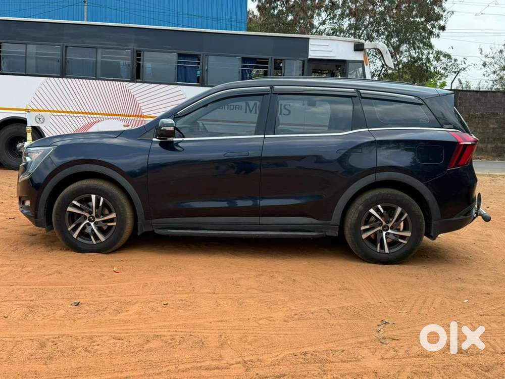 Mahindra Xuv700 2024 Diesel Well Maintained