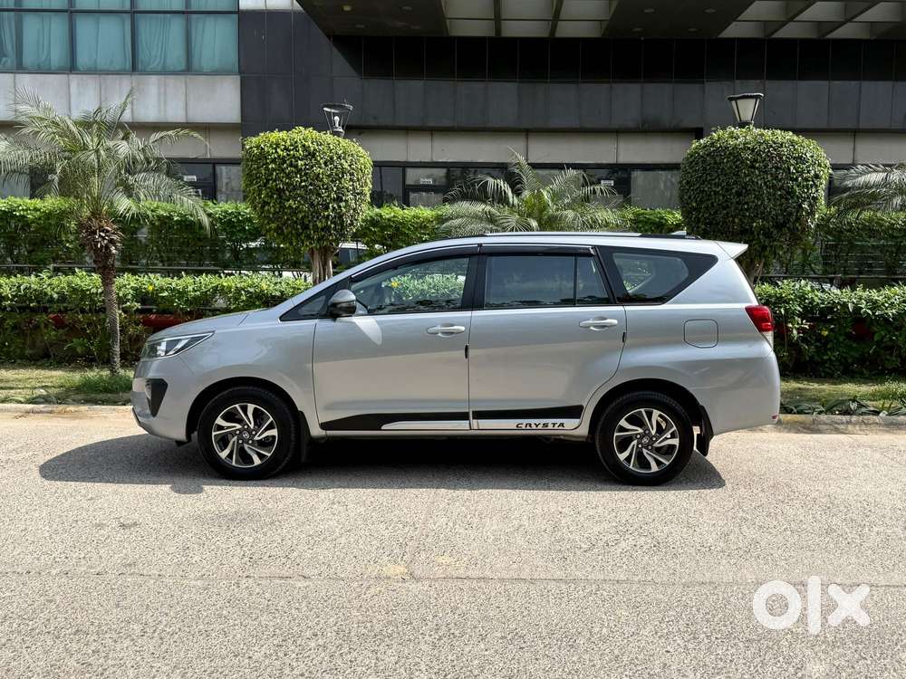 Toyota Innova Crysta [2020-ongoing] 2.4 Gx At 7 Str, 2022, Diesel