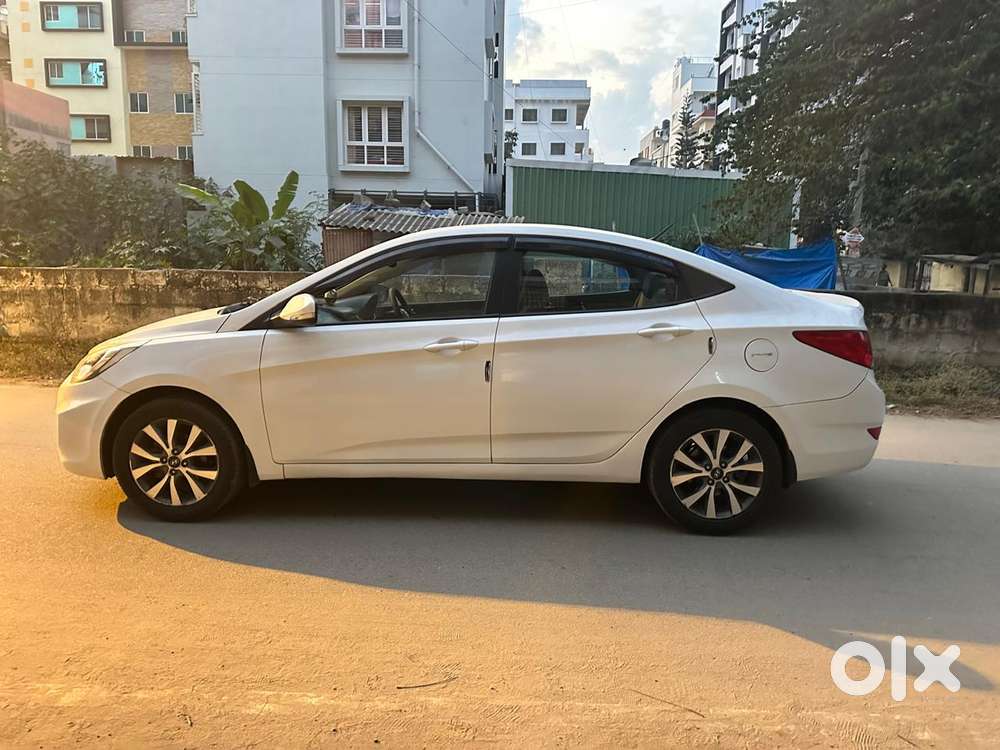 Hyundai Verna Vtvt 1.6 Sx, 2014, Petrol