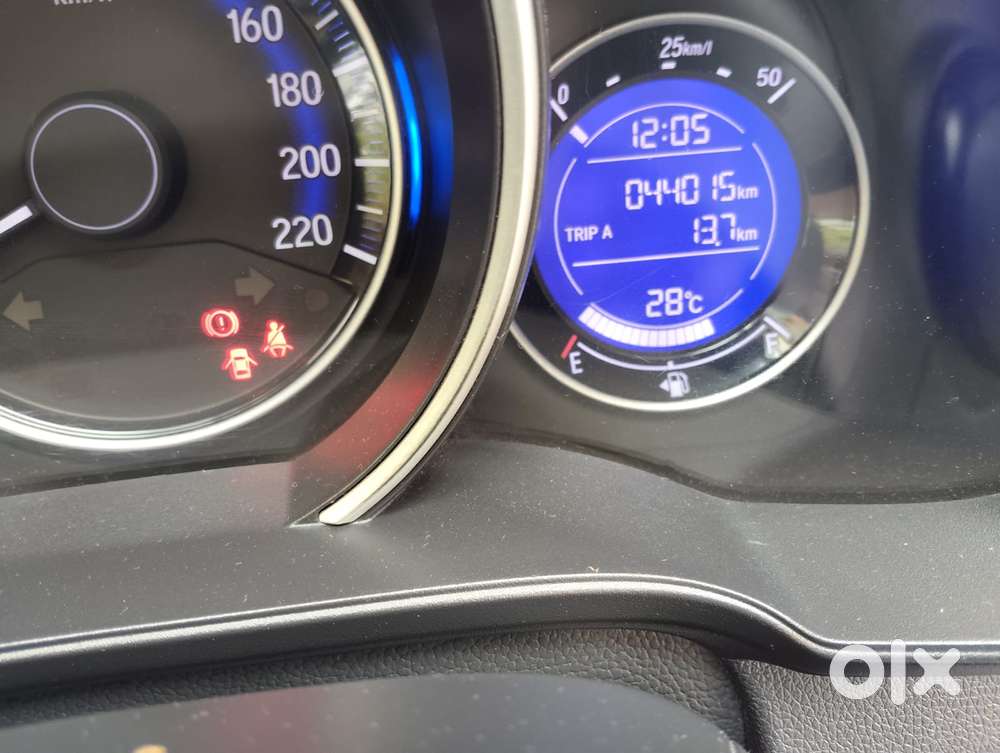 Honda Amaze V Cvt Petrol, 2018