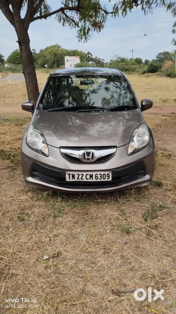 Honda Brio Smt Petrol 2013