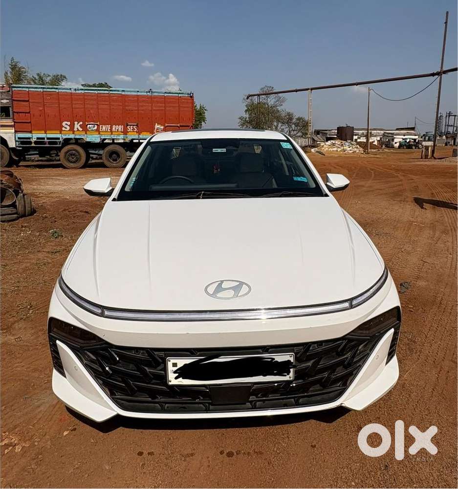 Hyundai Verna 2023 Petrol Well Maintained