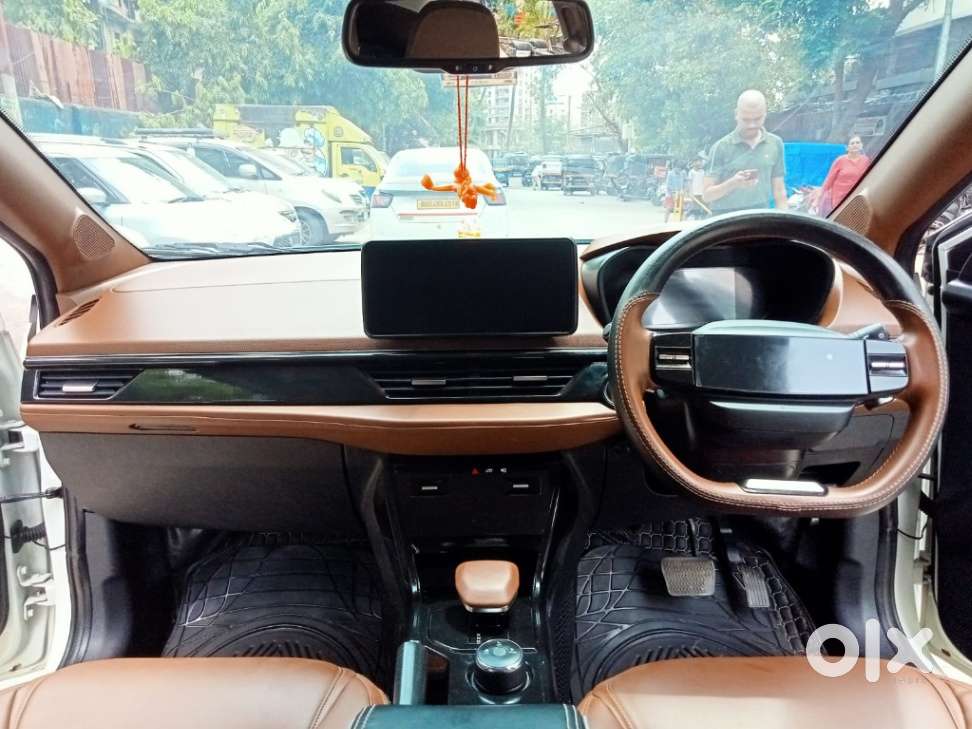 Tata Nexon Creative Plus 1.2 Revotron Petrol 6 Amt, 2024, Petrol