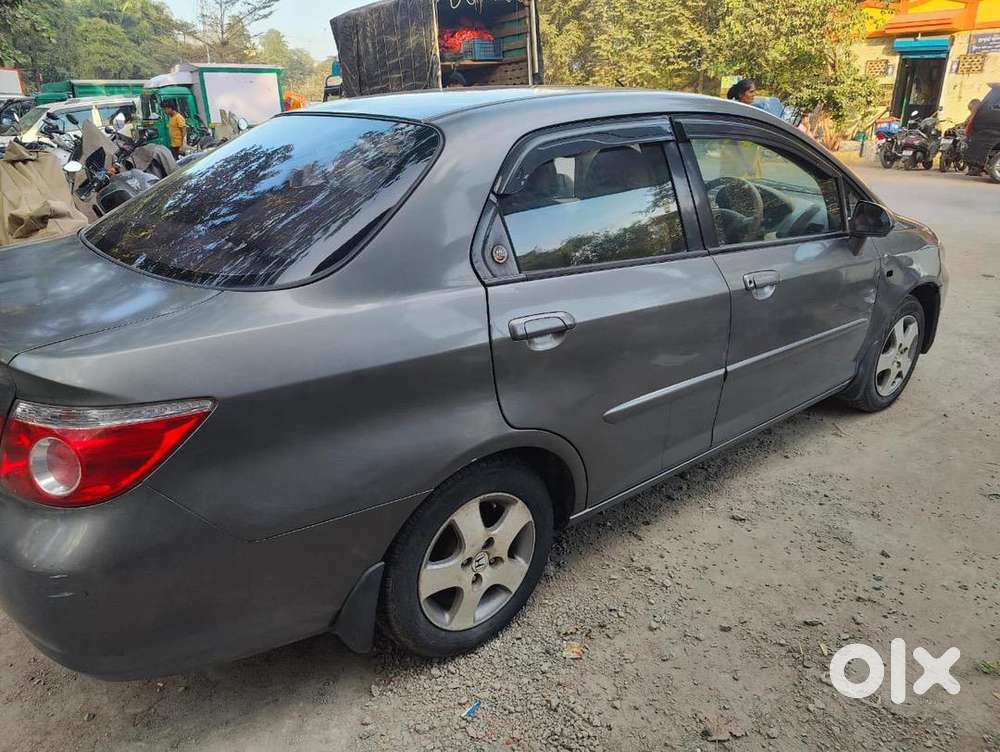 Honda Petrol Car 2009