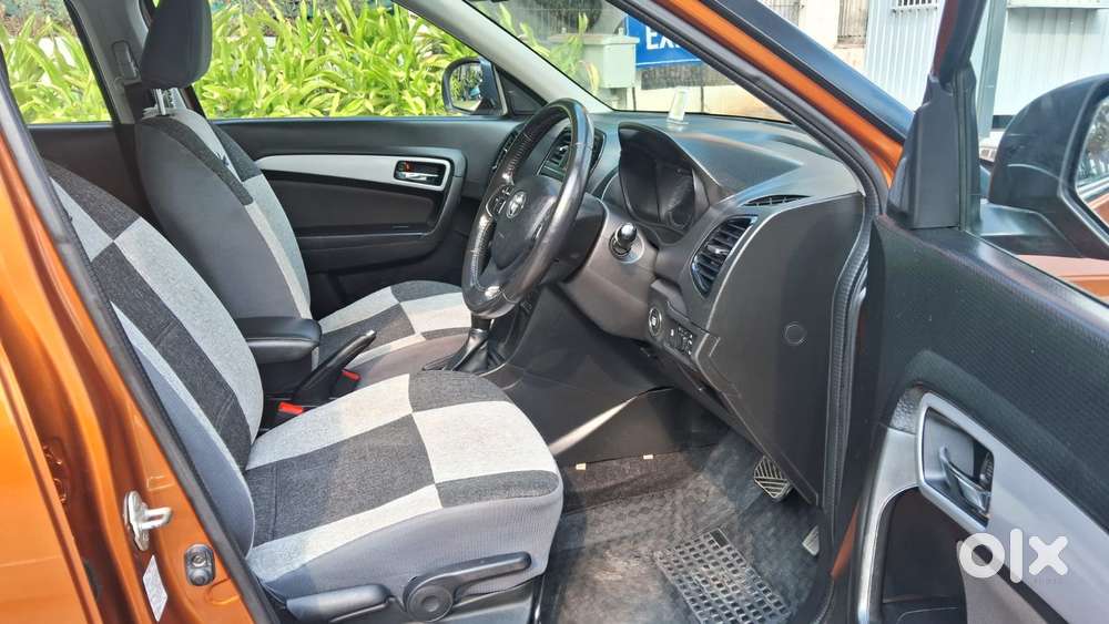 Toyota Urban Cruiser 1.5 Premium Grade Dual Tone At, 2020, Petrol