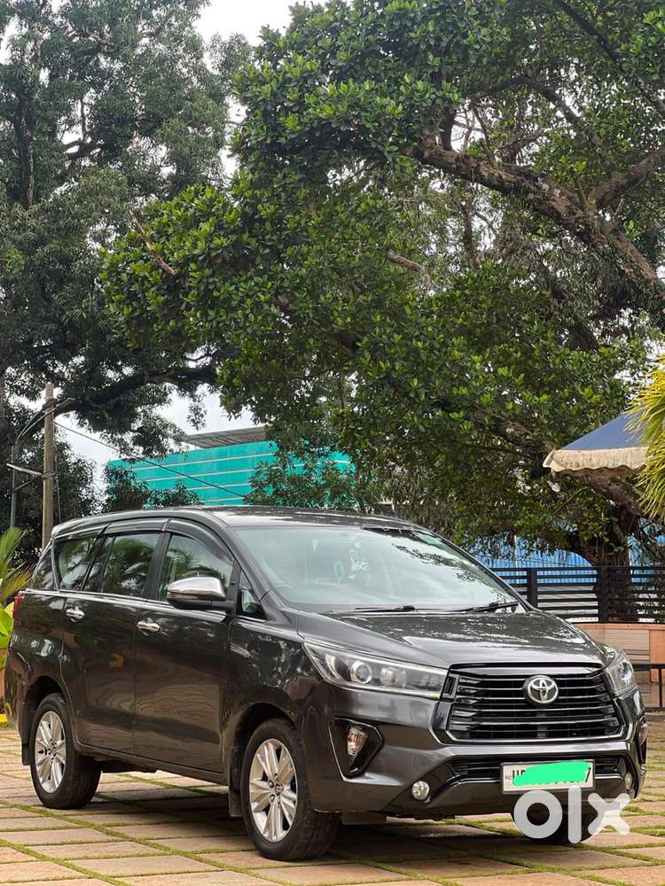 Toyota Innova Crysta 2018