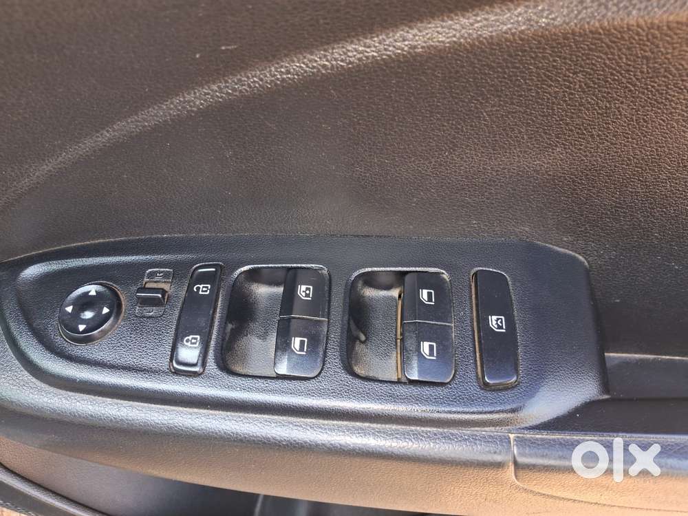 Hyundai Venue S Plus Mt 1.2 Kappa, 2020, Cng & Hybrids