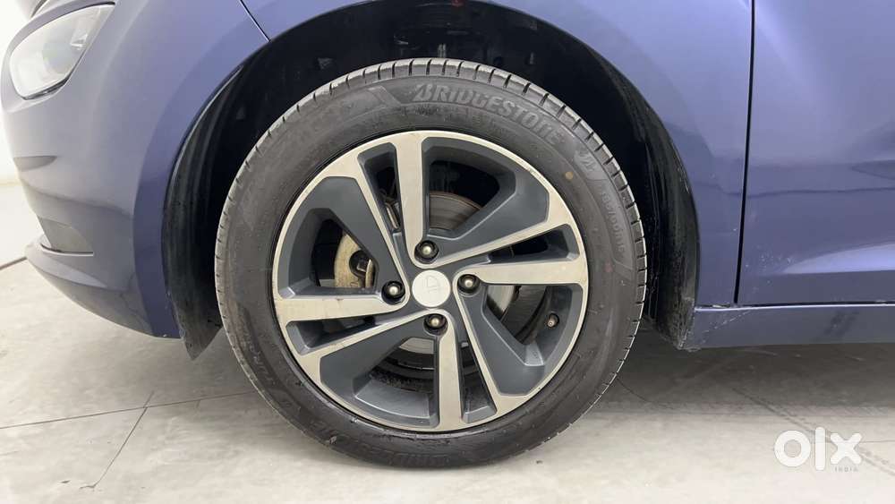 Tata Altroz Xz Plus (s) Diesel, 2023, Diesel