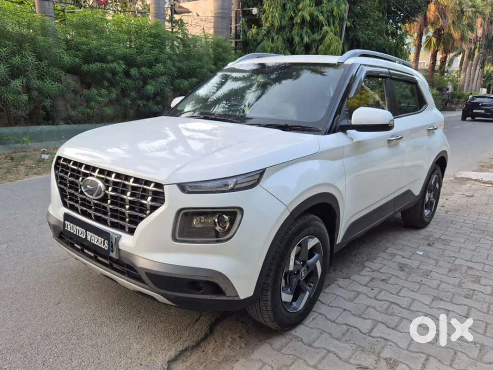 Hyundai Venue 1.0 Sx (o) Turbo Dct, 2021, Petrol