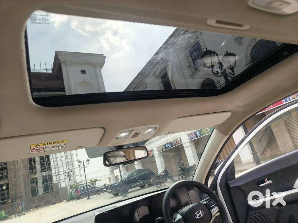 Hyundai Verna 1.5 Sx (o) Petrol Mt, 2023, Petrol