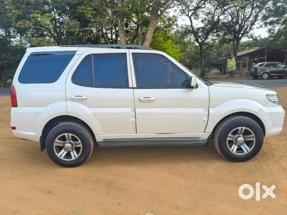 Tata Safari Storme Ex 2015