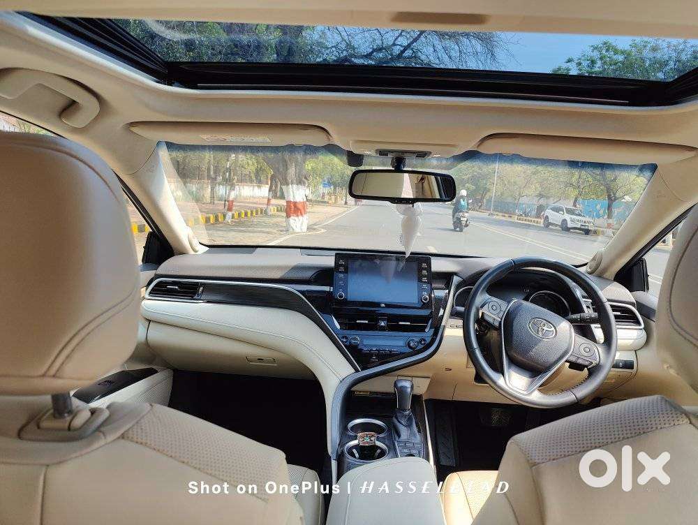 Toyota Camry Hybrid, 2024, Petrol