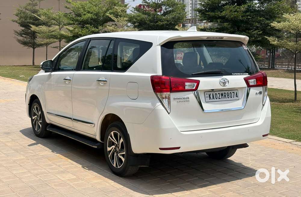 Toyota Innova Crysta 2.4 G Mt, 2021, Diesel