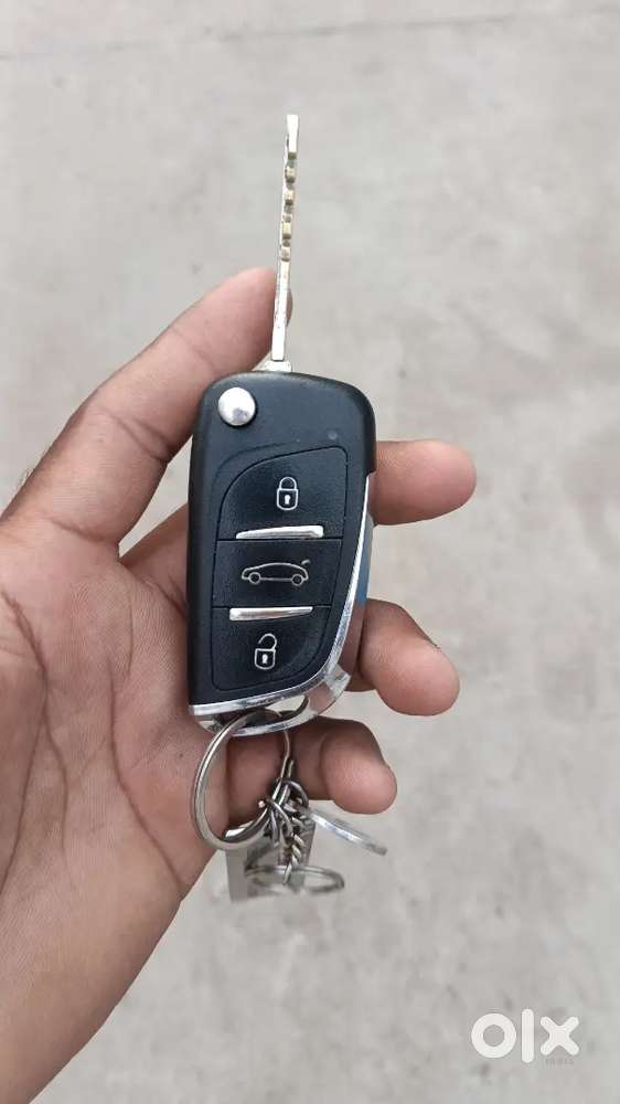 2nd Owner Maruti Suzuki Ertiga 2016 Diesel Manual