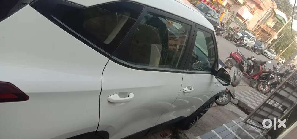 Kia Seltos 2023 Petrol Well Maintained