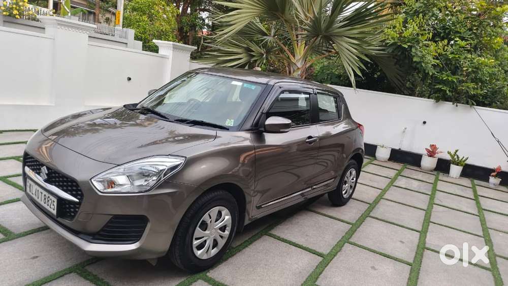 Maruti Suzuki Swift Vvt Vxi, 2022, Petrol
