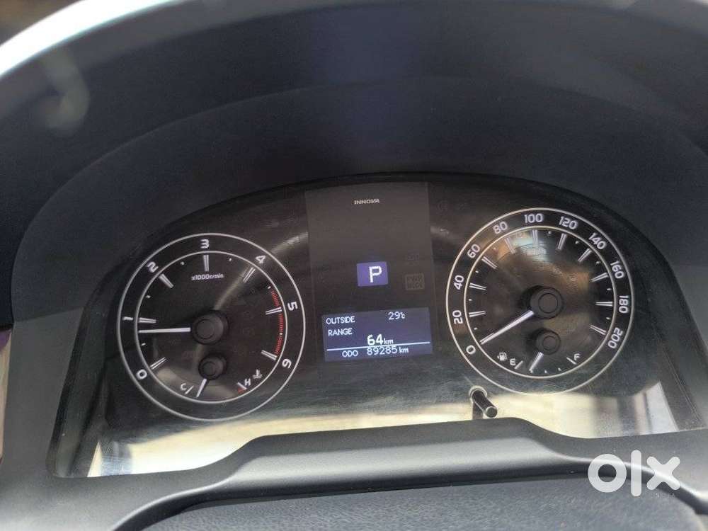 Toyota Innova Crysta 2.8 Gx At, 2016, Diesel