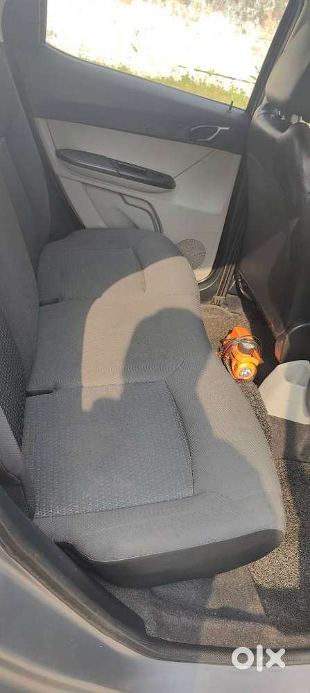Tata Tiago 1.2 Revotron Xza, 2019, Petrol