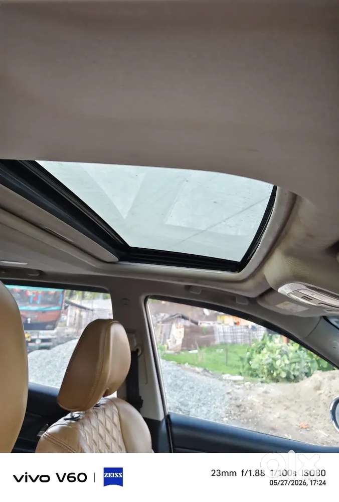 Mahindra Xuv500 2019 Diesel 63600 Km Driven