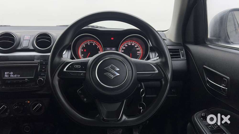 Maruti Suzuki Swift Amt Vvt Vxi, 2018, Petrol