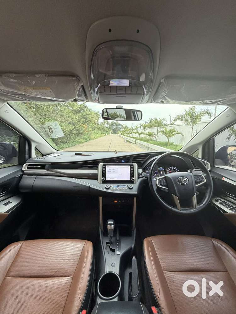 Toyota Innova Crysta [2020-ongoing] 2.4 Zx At 7 Str, 2022, Diesel