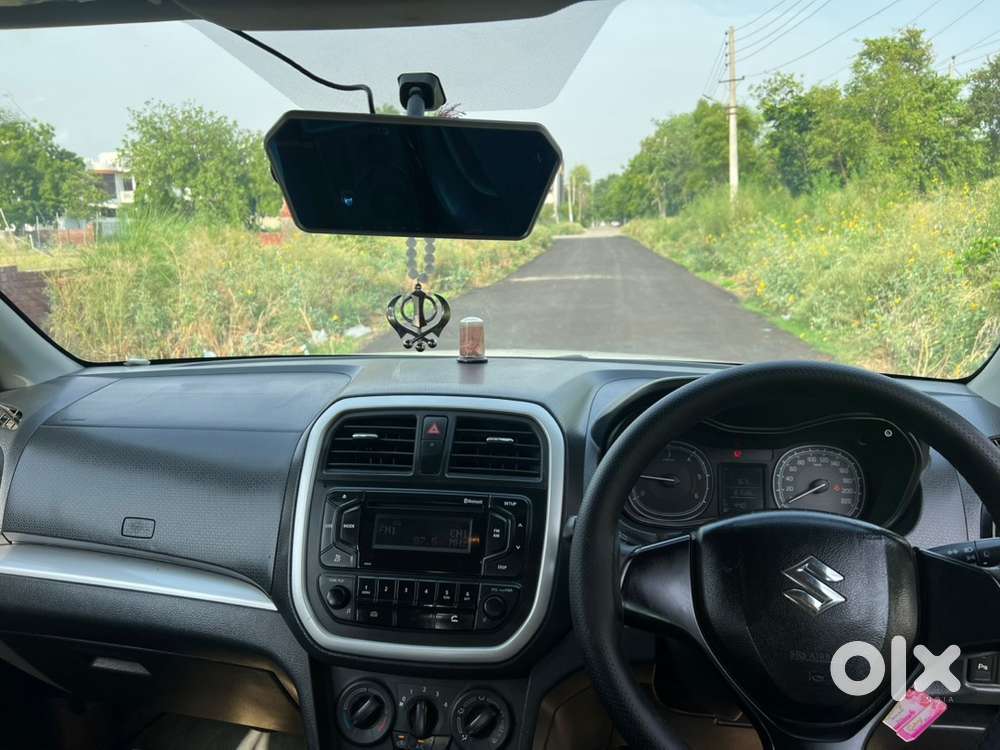 Maruti Suzuki Brezza Vdi 2017