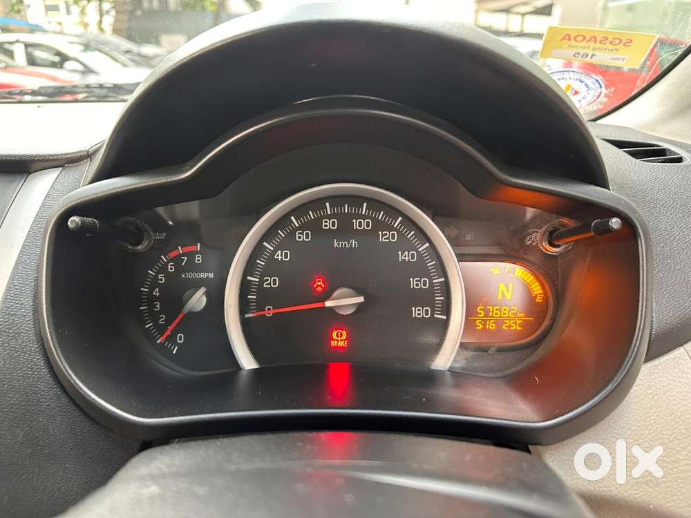 Maruti Suzuki Celerio 1.0 Vxi Amt, 2016, Petrol