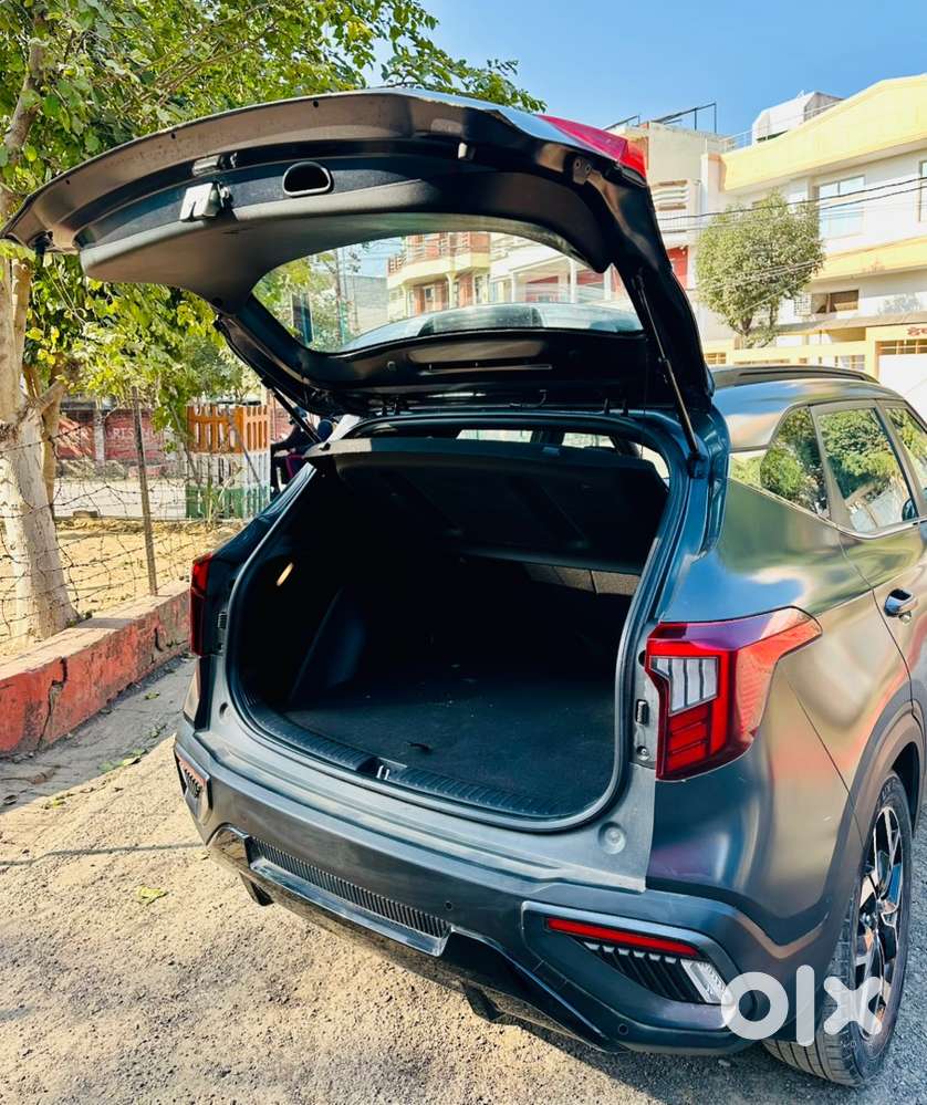 Kia Seltos X-line Matte