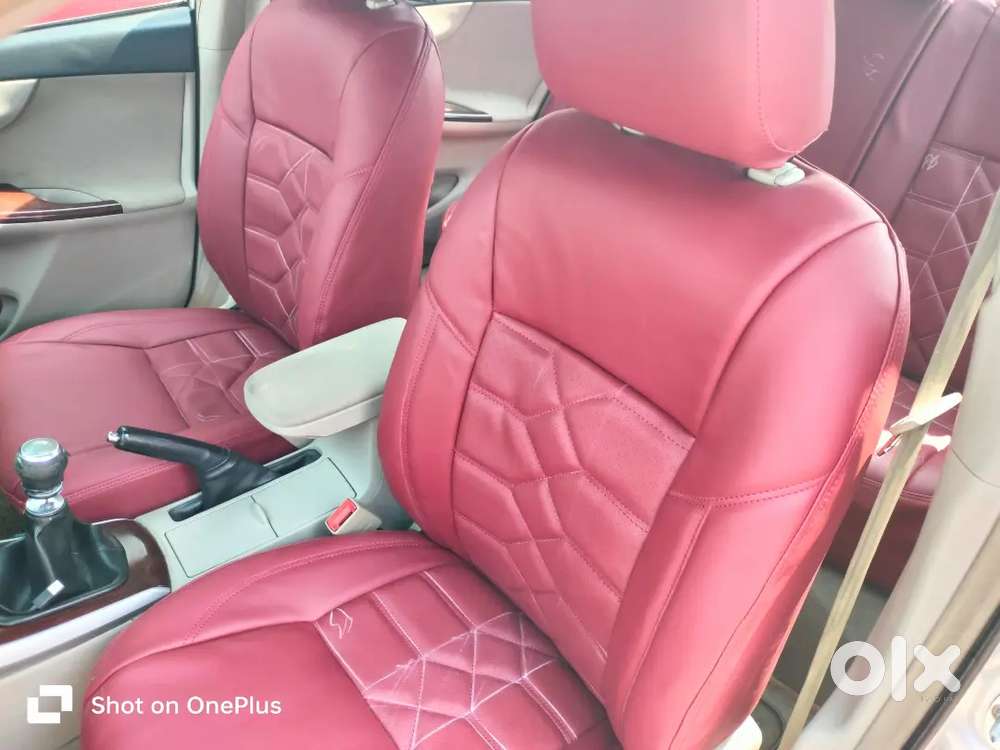 Toyota Corolla Altis 2012