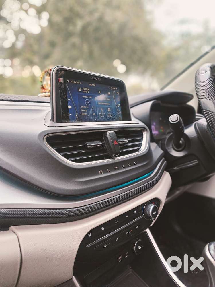 Tata Altroz Xz Plus (s) Icng, 2023, Cng & Hybrids
