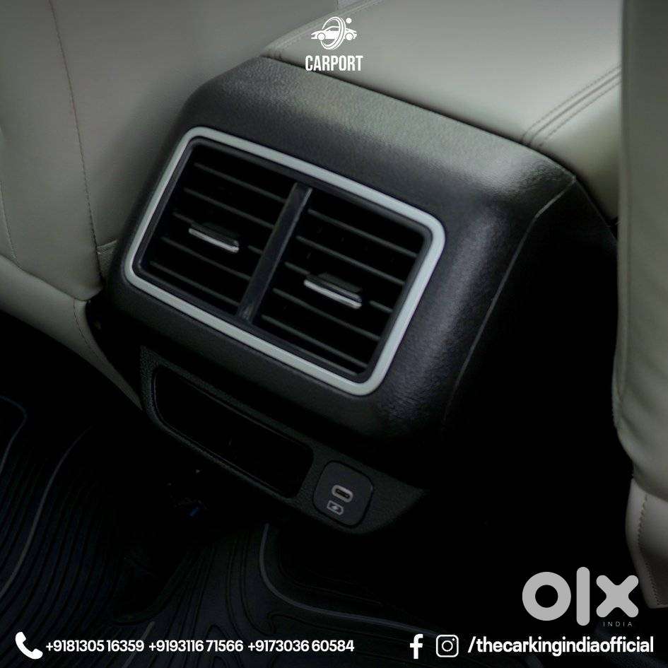 Mahindra Xuv700 Ax7l 6 Str At, 2026, Petrol