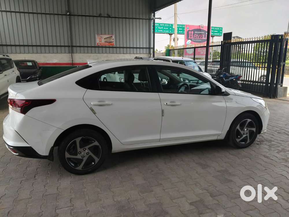 Hyundai Verna 1.5 S Plus Diesel Mt, 2022, Diesel