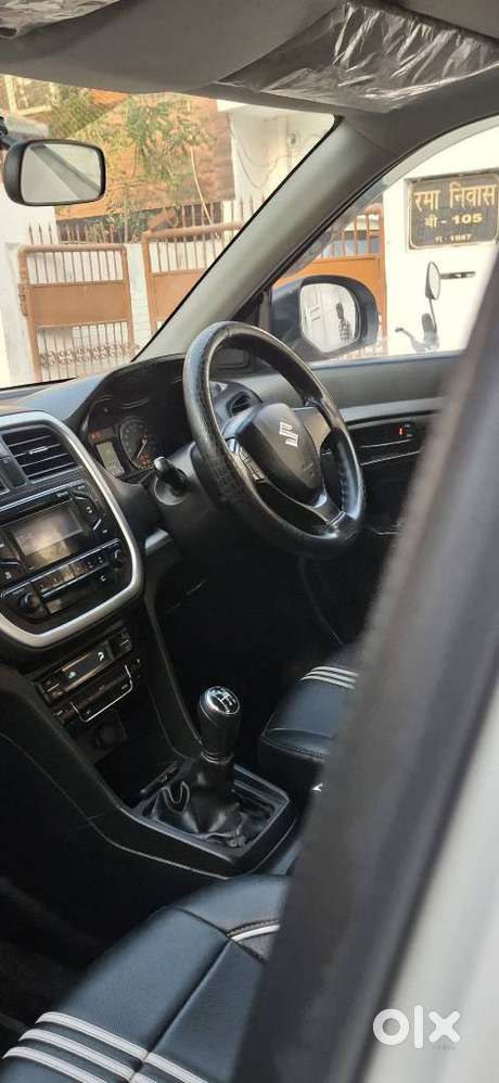 Maruti Suzuki Brezza 1.5 Vxi Smart Hybrid, 2021, Petrol