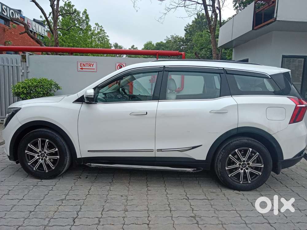 Mahindra Xuv700 2.0 Ax 7 Petrol At Luxury Pack Str, 2022, Petrol