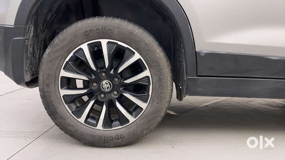Toyota Urban Cruiser 1.5 Premium Grade At, 2022, Petrol