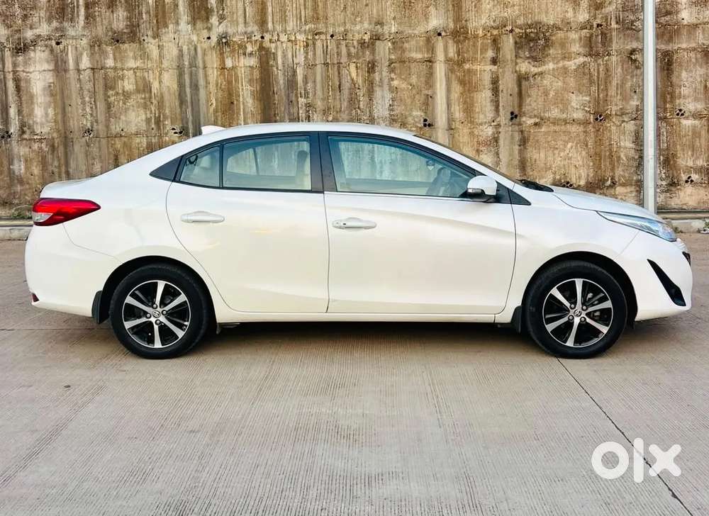 Toyota Yaris, 2021, Petrol