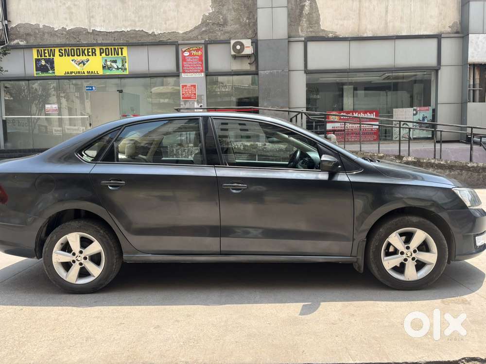 Skoda Rapid 1.6 Mpi Ambition, 2017, Petrol