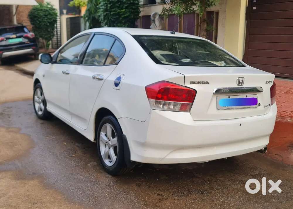 Honda City Zx Petrol 2010
