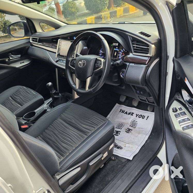 Toyota Innova Crysta 2.4 V, 2024, Diesel