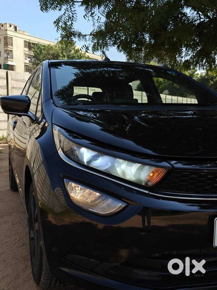 Tata Altroz 1.2 Xz Plus Dark Edition, 2022, Petrol
