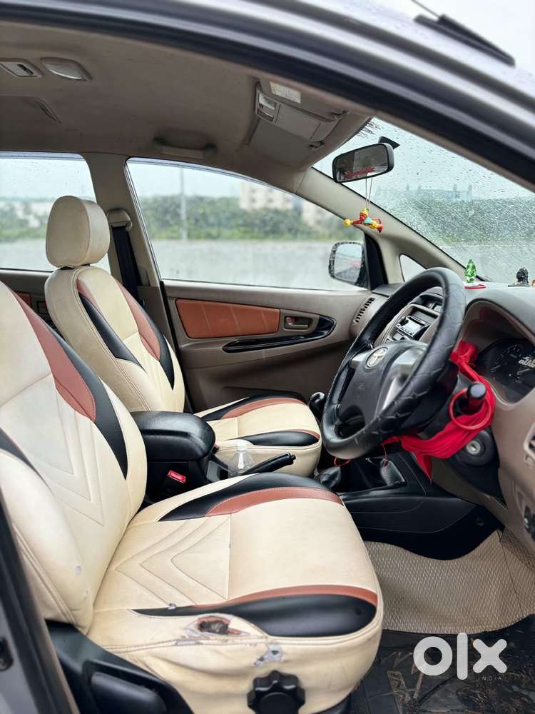 Toyota Innova 2.5 G (diesel) 7 Seater, 2015, Diesel