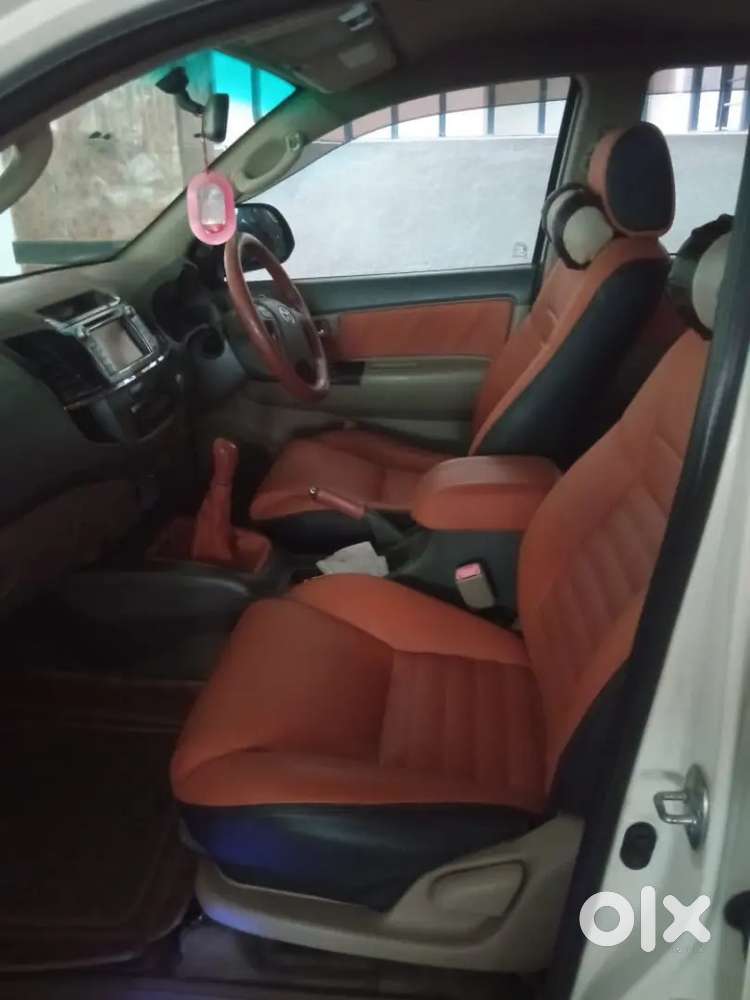 *toyota Fortuner 4x2 * Model 2013 Owner Single Owner Km 1,24,000 S
