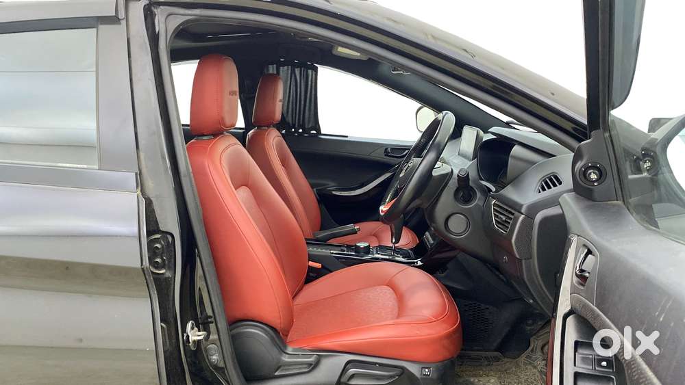 Tata Nexon Xza Plus Diesel Dark Edition, 2023, Diesel