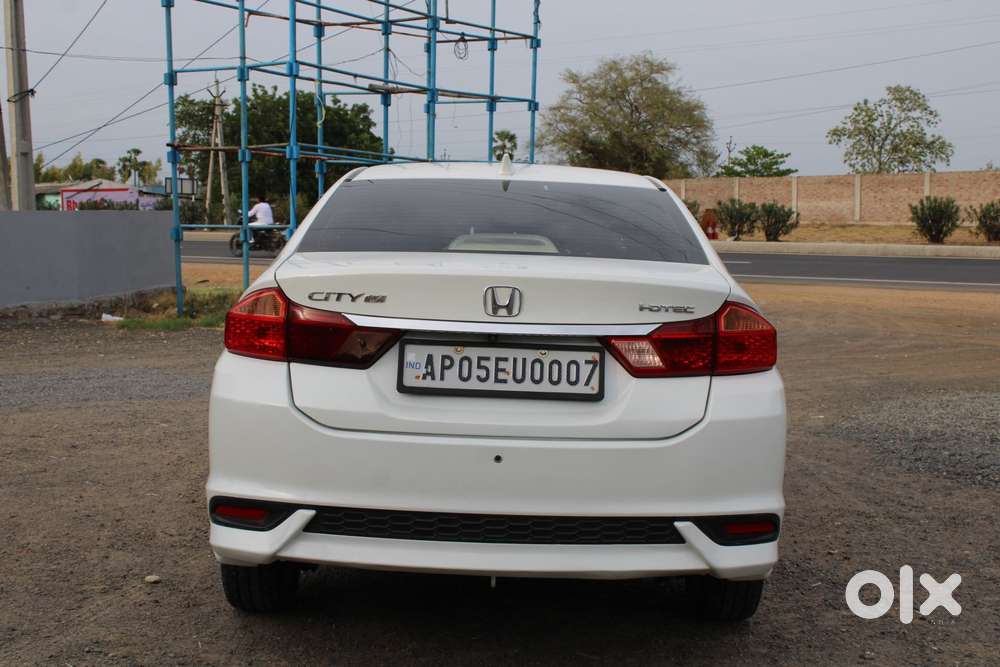 Honda City I-vtec V, 2017, Diesel