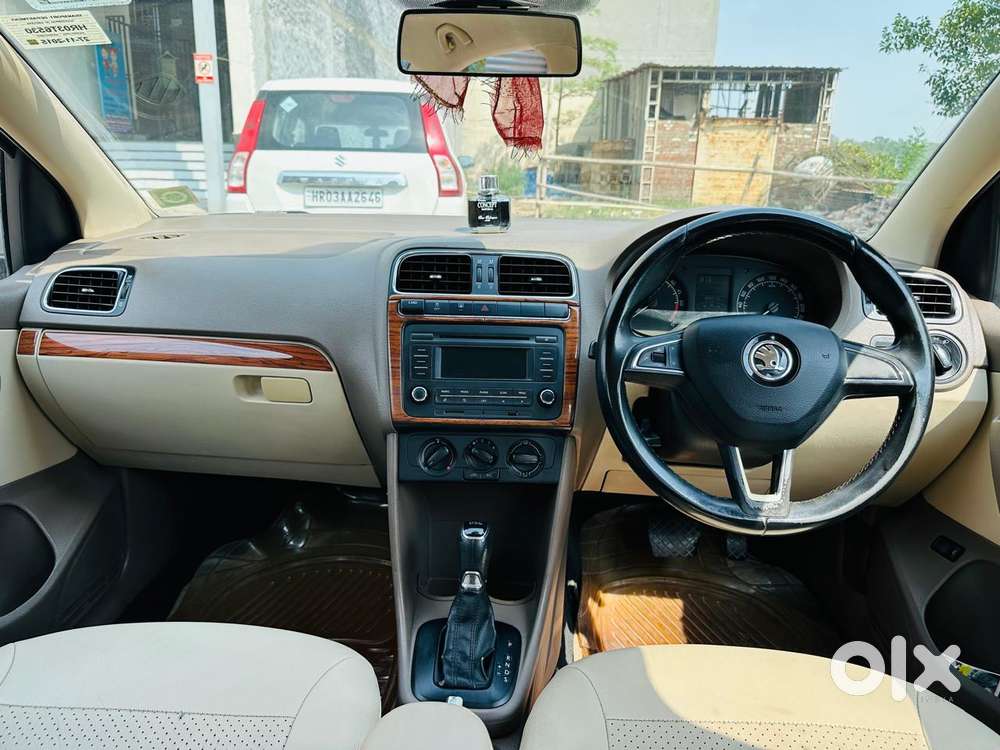 Skoda Rapid 1.5 Tdi At Elegance Plus, 2015, Diesel