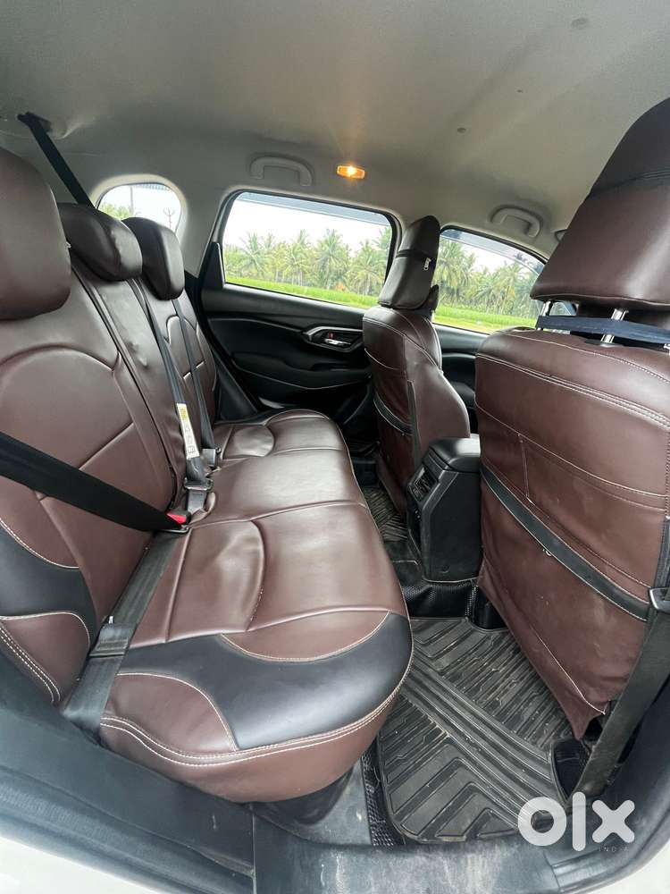 Toyota Urban Cruiser Hyryder 1.5 S Hybrid, 2023, Petrol