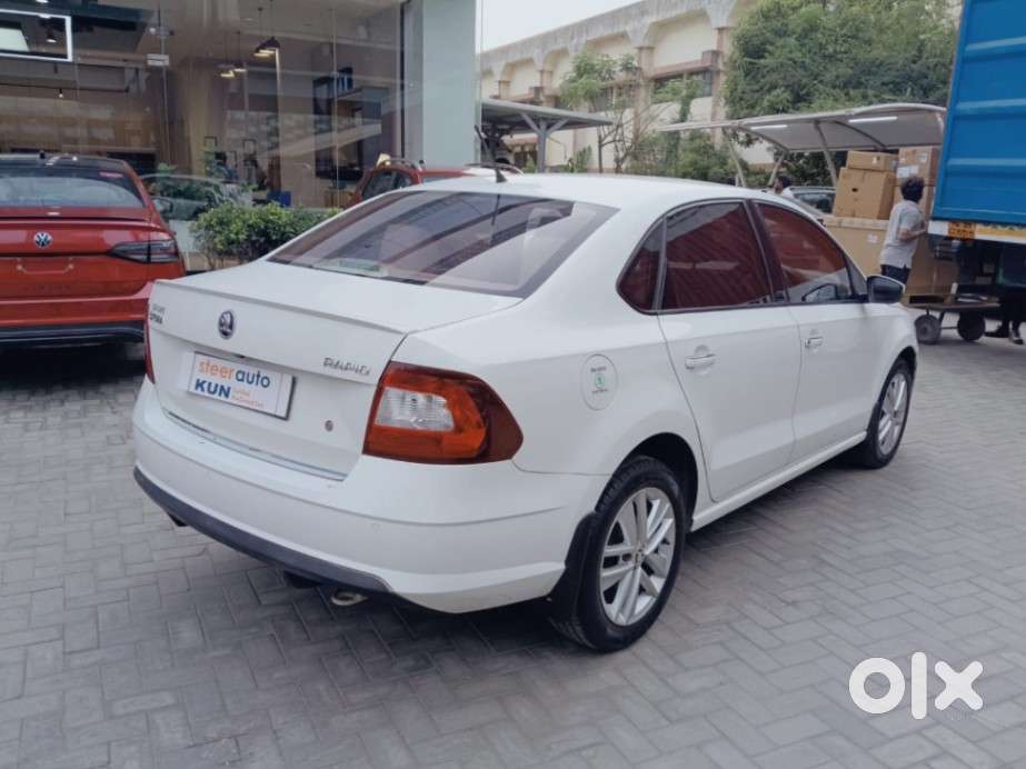Skoda Rapid 1.6 Mpi Style, 2018, Petrol