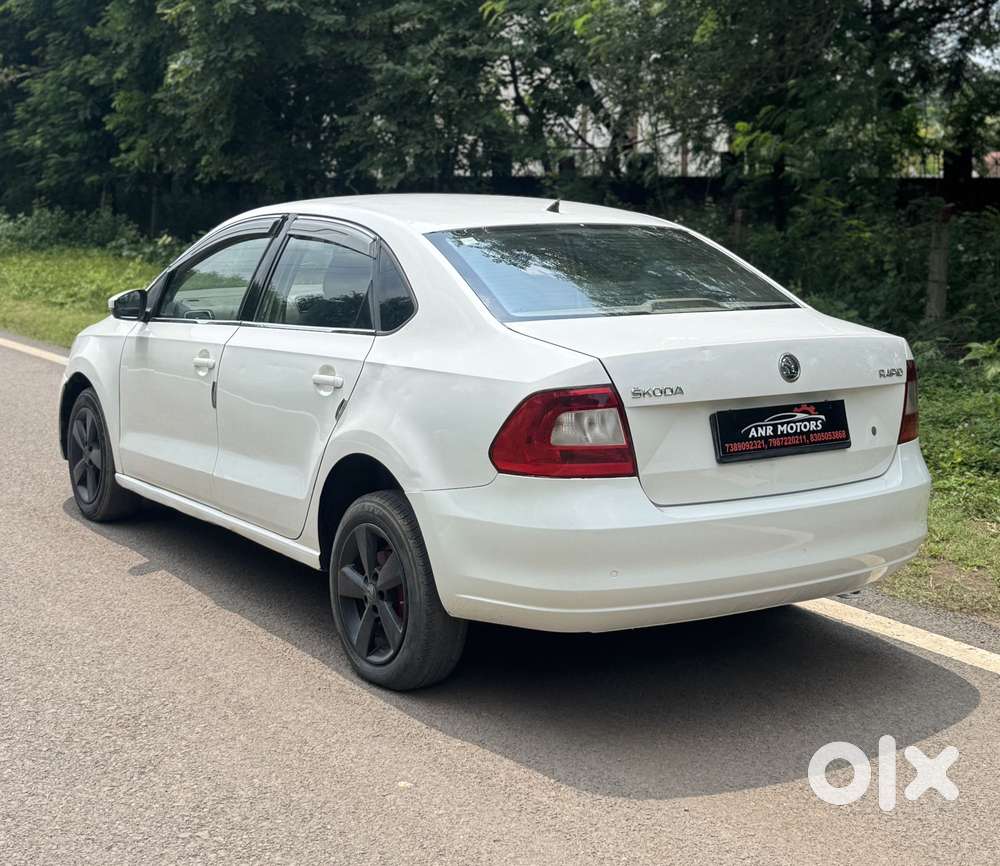 Skoda Rapid 1.5 Tdi Style, 2015, Diesel