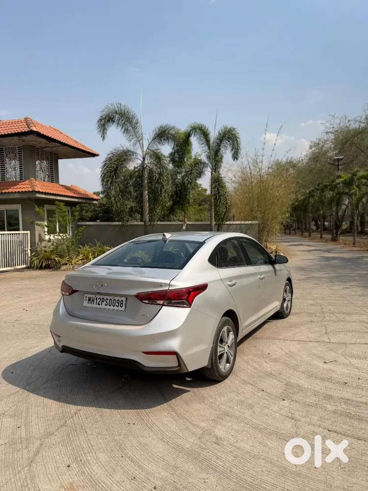 Hyundai Verna Sx Auto Diesel 
Oct 2017 Model 
1st Owner 
65000 Kms